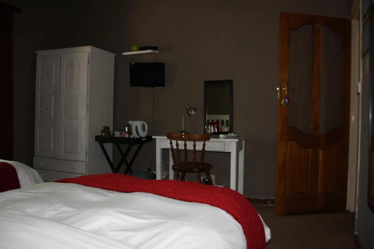 The Vinelands On Alpha Guest House Cape Town 0*,